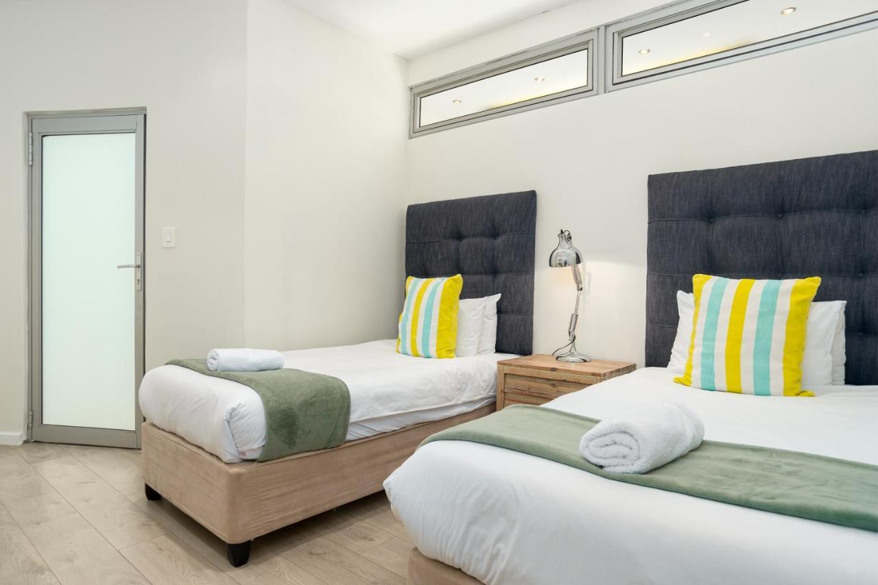 Four Seasons Apartments Cape Town Ngoại thất bức ảnh